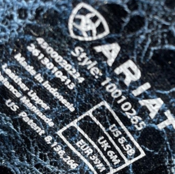 Ariat Boots - Picture 2 of 4